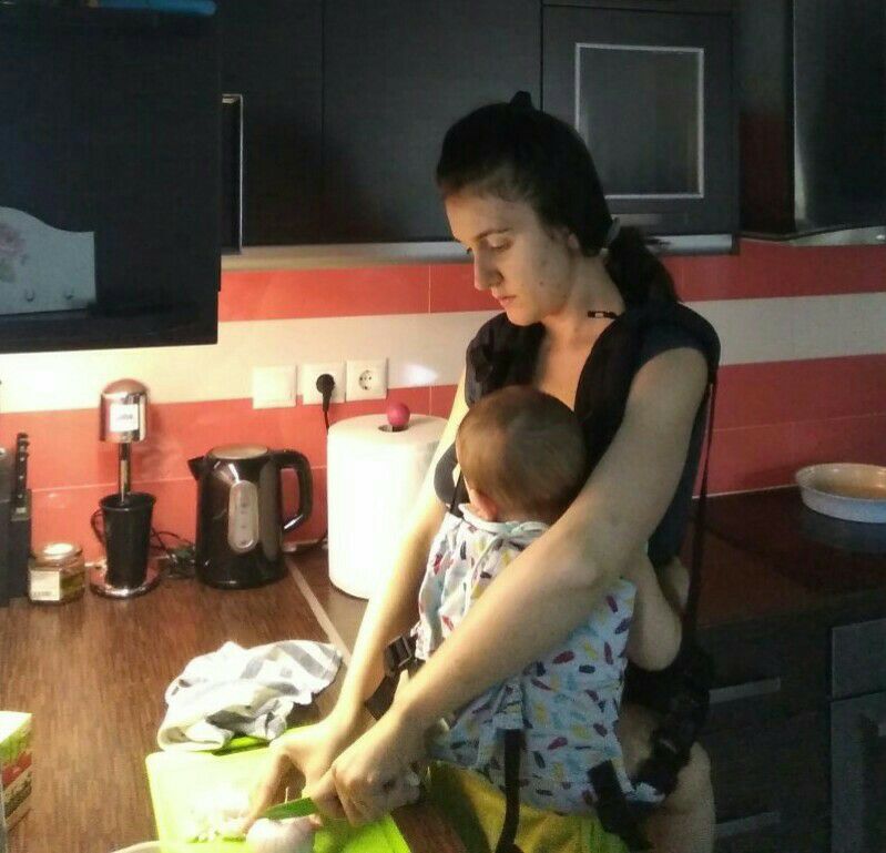 Στην κουζίνα με το μωρό