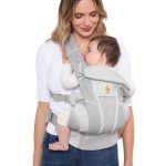 Μάρσιπος Ergobaby Breeze Μωρό στο πλάι