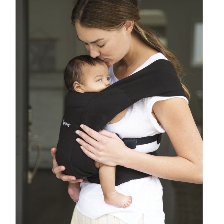 Εργονομικός μάρσιπος Ergobaby Embrace Pure Black