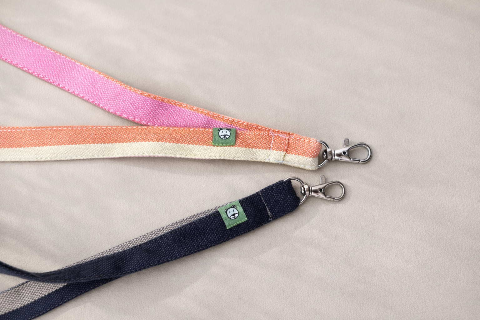 louraki-gia-ton-laimo-yfasmatino-2 Λουράκια λαιμού από υφαντό για πιπίλα, μασητικό, κάρτες, κλειδιά