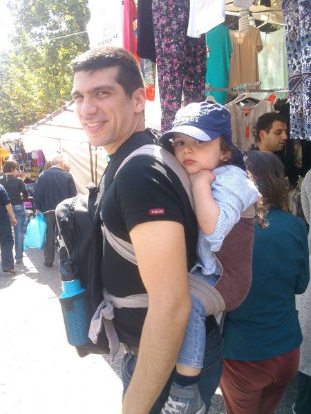 a carrier, up to how many kilos? dad with a toddler in a mei tai