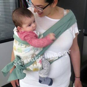 baby-in-a-mei-tai-carrier