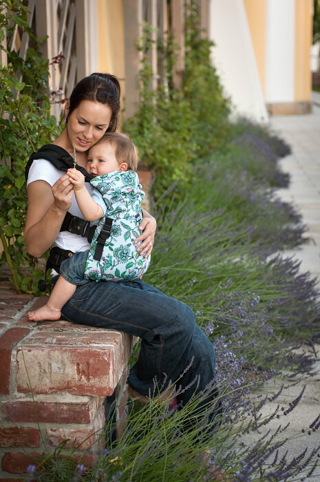 KiBi Baby Carrier Blue Flowers via Asteraki Slings - Image 3