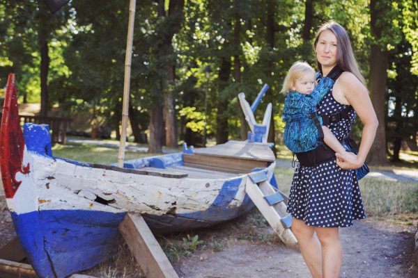 KiBi Baby Carrier Batik Blue via Asteraki Slings - Image 7
