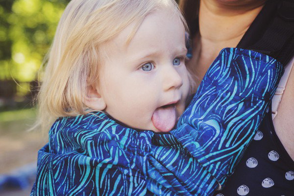KiBi Baby Carrier Batik Blue via Asteraki Slings - Image 6