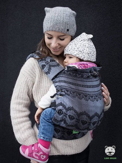 Diamond Lace Elegance Adjustable Baby Carrier - Image 6