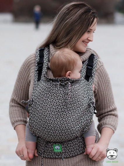 Little hearts Ecru Adjustable Baby Carrier - Image 4