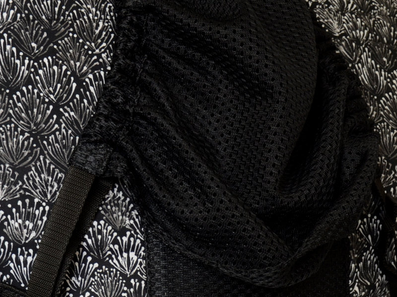 KiBi Evo AIR Baby Carrier Dandelion Black via Asteraki Slings - Image 3