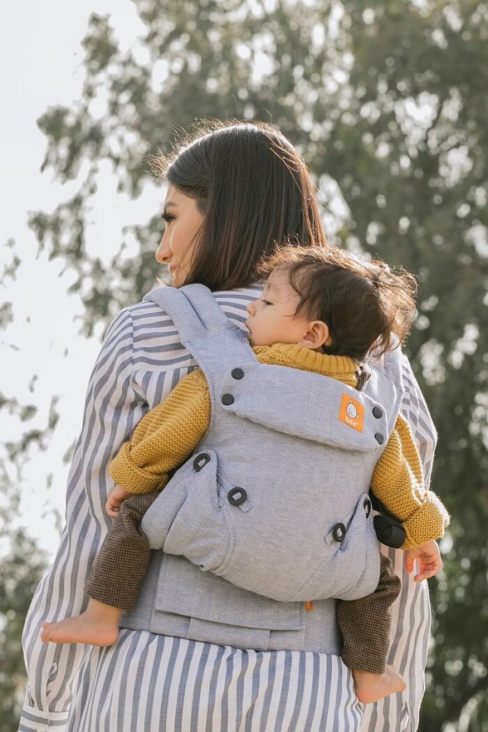 marsipos-baby-tula-explore-linen-rain-back-carry
