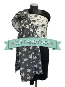 Μάρσιπος ring sling με κρίκους, από 100% οργανικό βαμβάκι, λεπτό και απαλό, σε χρώμα σκούρο γκρι με αστεράκια