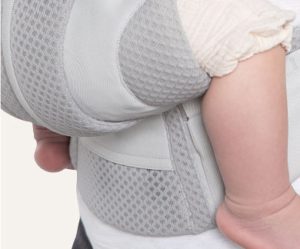 The coolest carrier Ergobaby Breeze